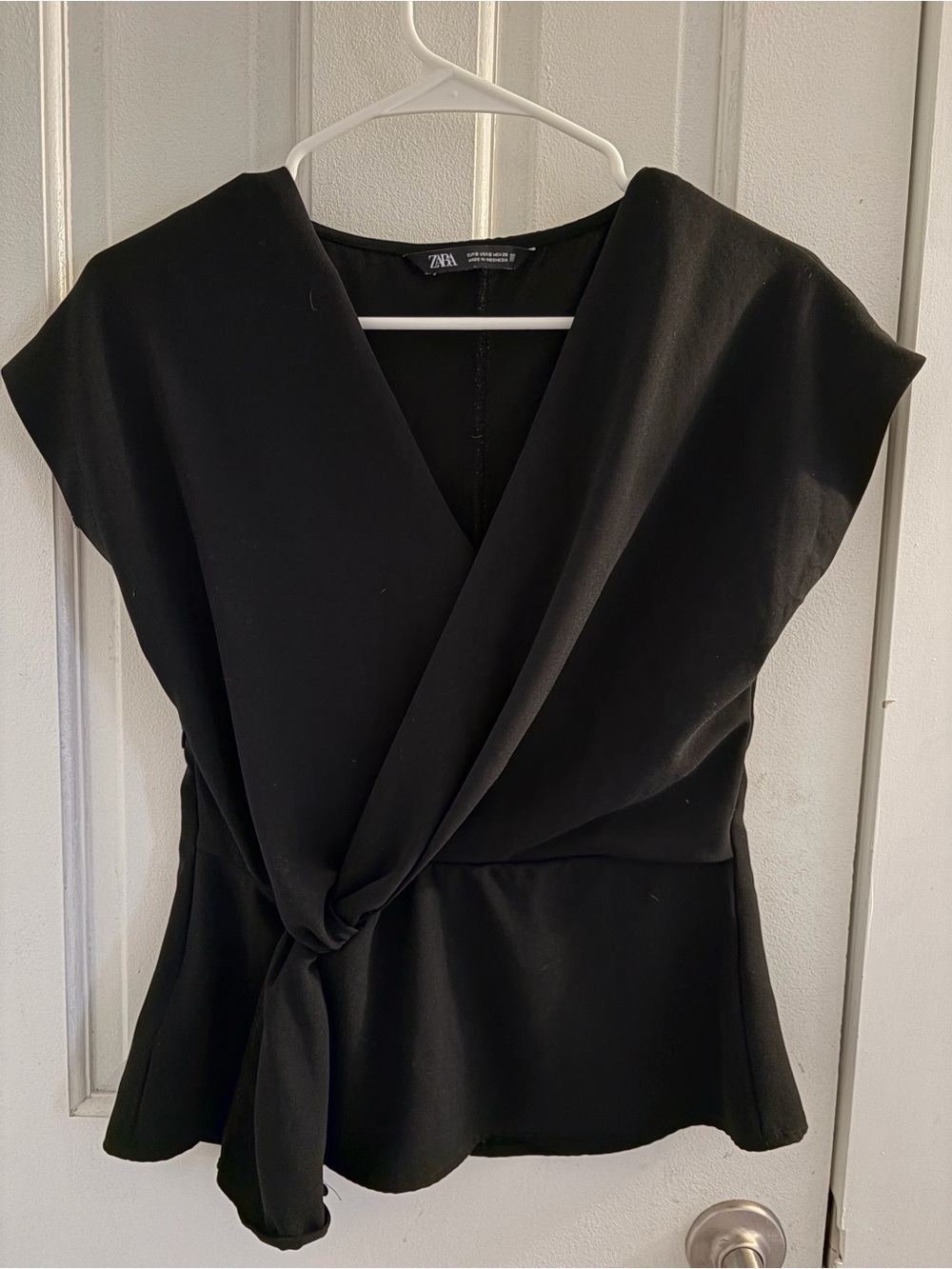 Zara Black One-Shoulder Knot-Front Top